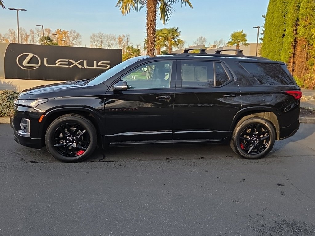 Used 2022 Chevrolet Traverse Premier w/ Redline Edition image 2