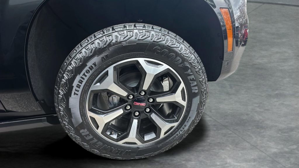 New 2026 GMC Yukon XL AT4 image 13