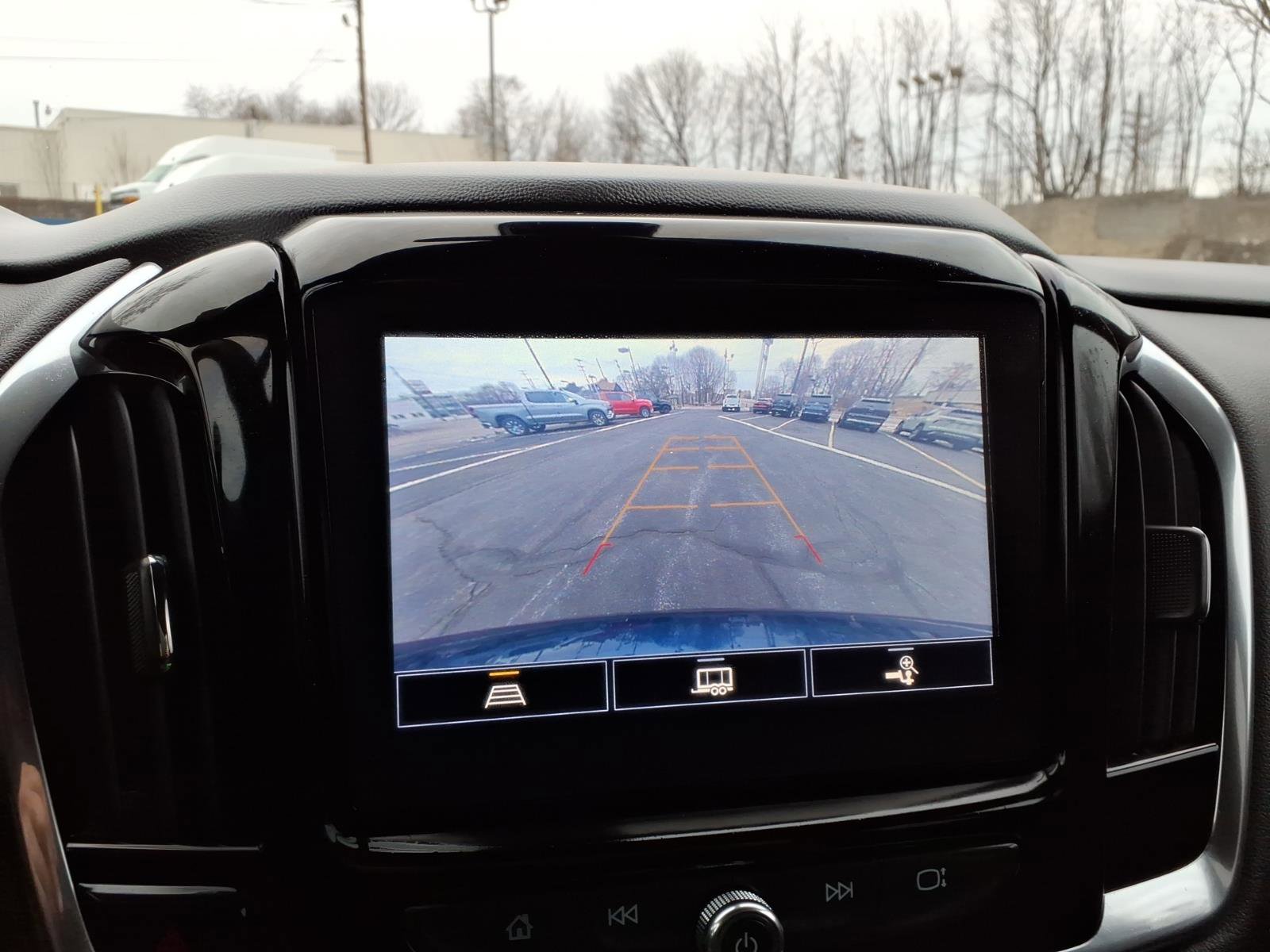 Used 2023 Chevrolet Traverse LT w/ LPO, Floor Liner Package image 22