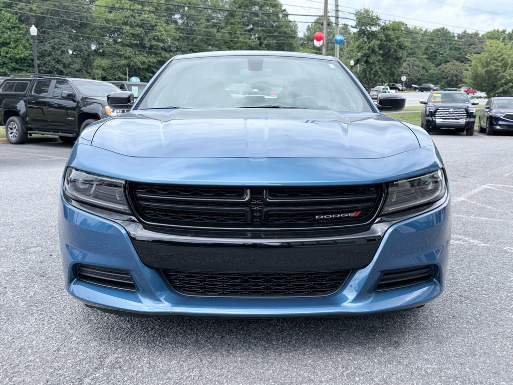 Used 2023 Dodge Charger SXT w/ Blacktop Package RWD image 3