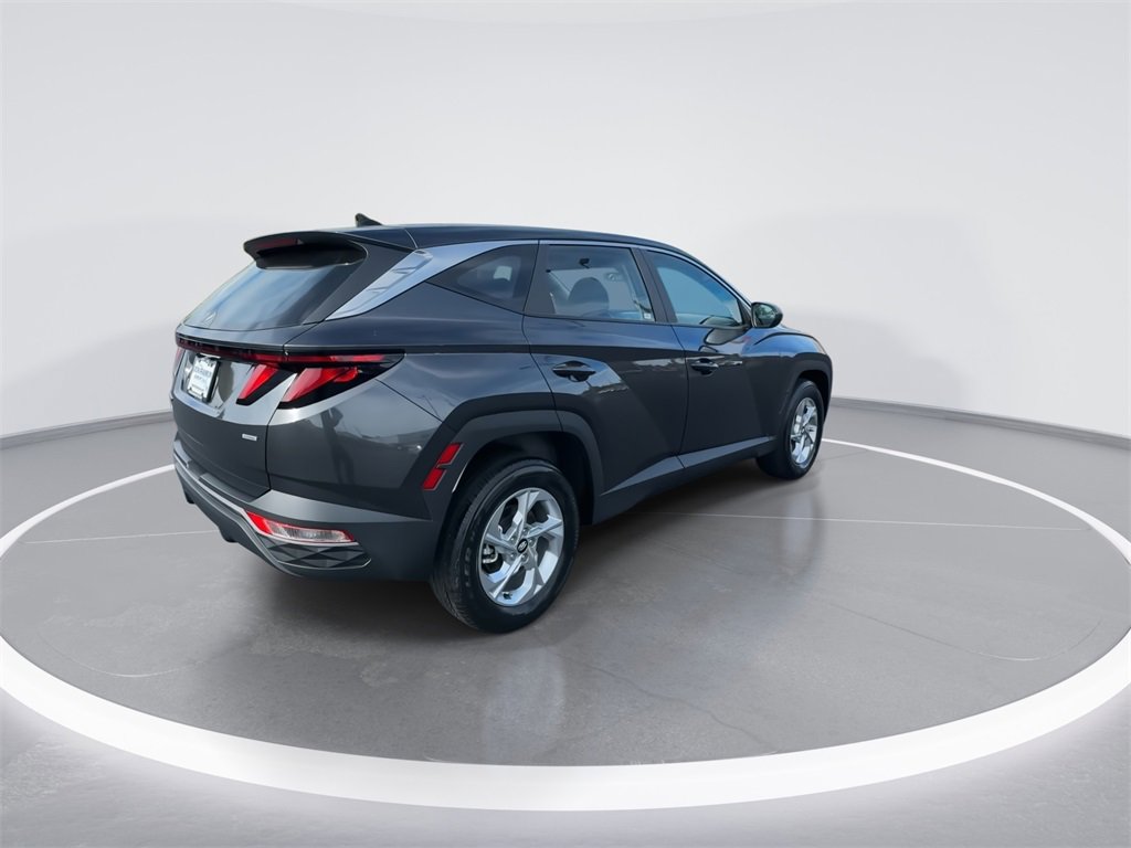 Used 2024 Hyundai Tucson SE image 8