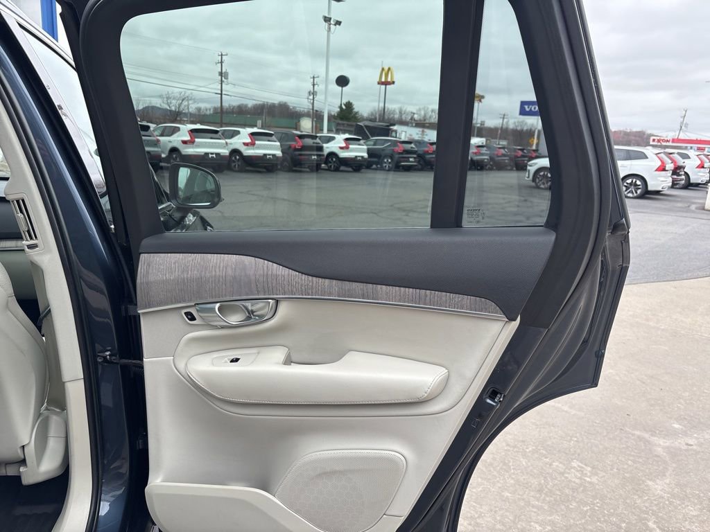 Certified 2023 Volvo XC90 B6 Plus w/ Protection Package Premier image 40