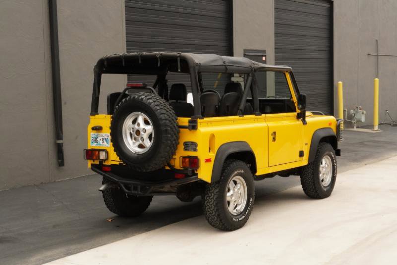 Used 1994 Land Rover Defender 90 image 9