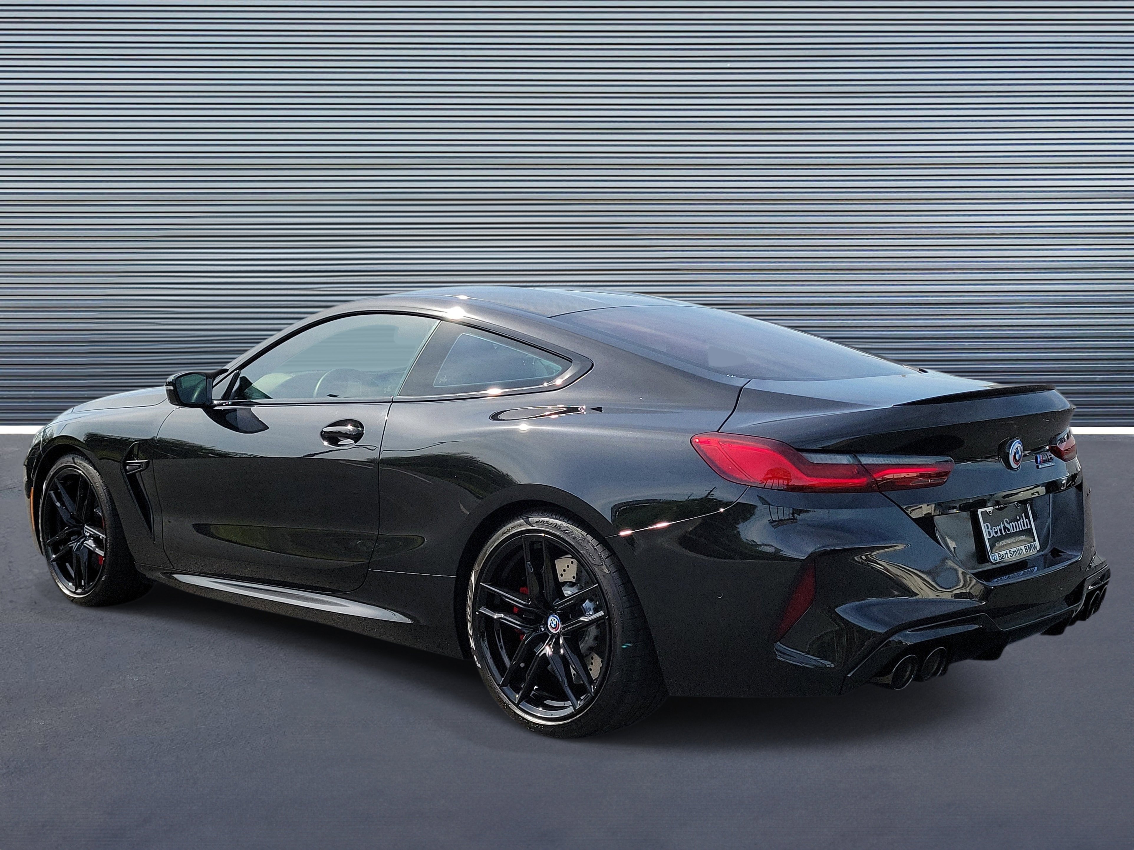 Used 2023 BMW M8 Competition AWD/4WD image 4