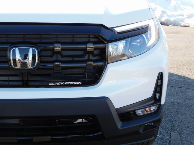 New 2026 Honda Ridgeline Black Edition image 13