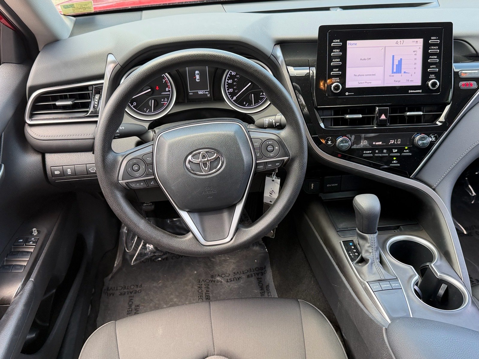 Used 2023 Toyota Camry LE FWD image 12