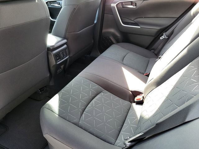 Used 2025 Toyota RAV4 XLE w/ Convenience Package image 34