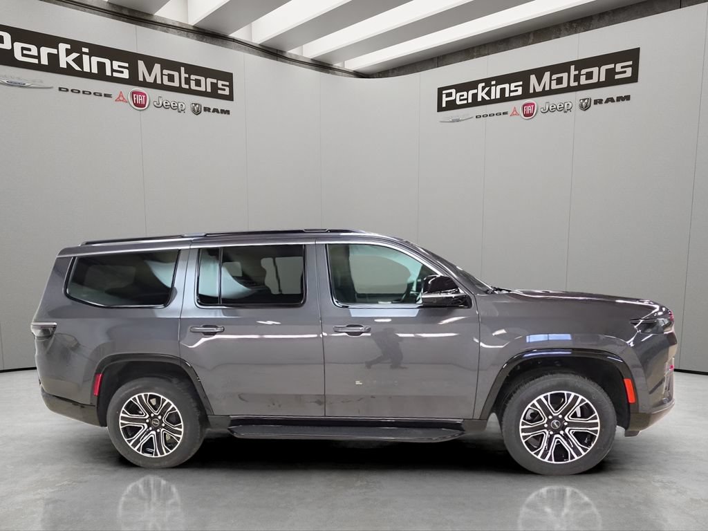 New 2026 Jeep Grand Wagoneer 4WD w/ Premium Group I image 6