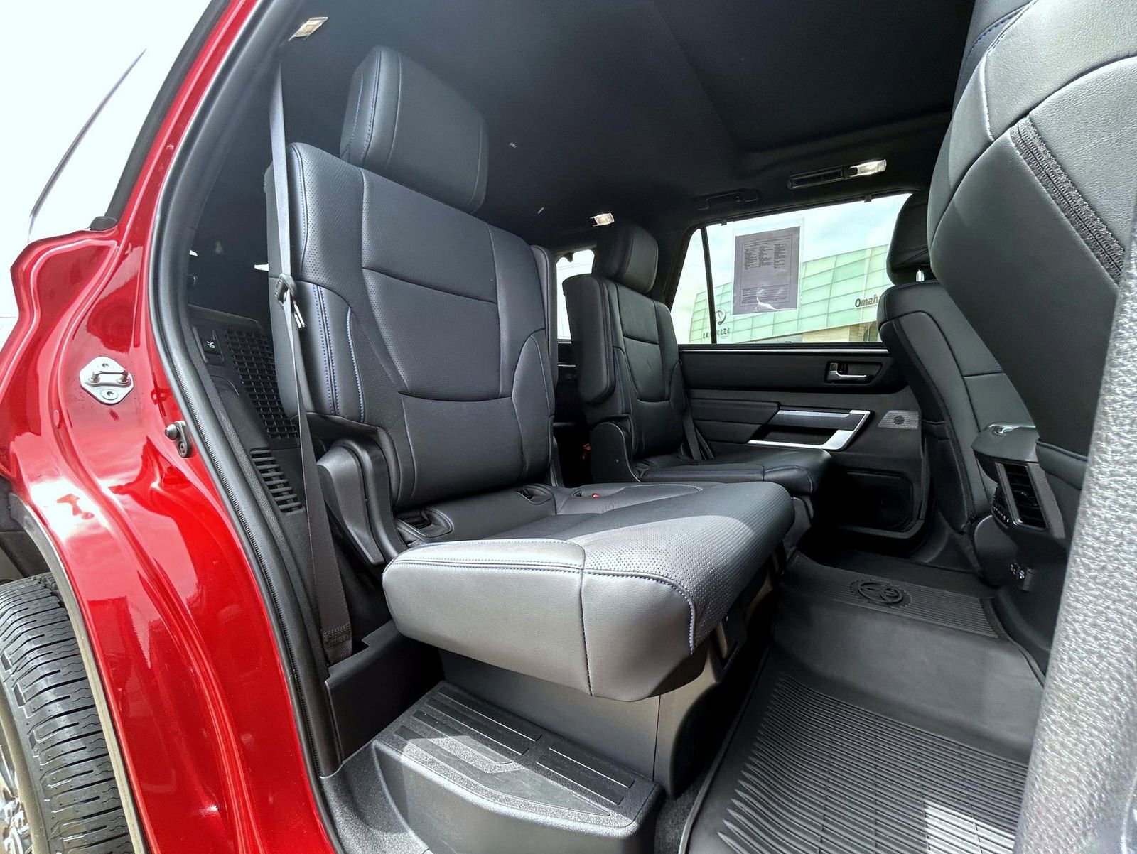 Used 2023 Toyota Sequoia Platinum image 19