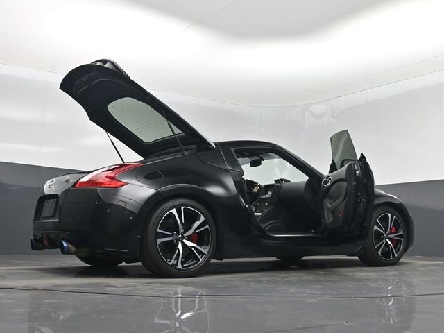 Used 2020 Nissan 370Z Touring Sport image 46