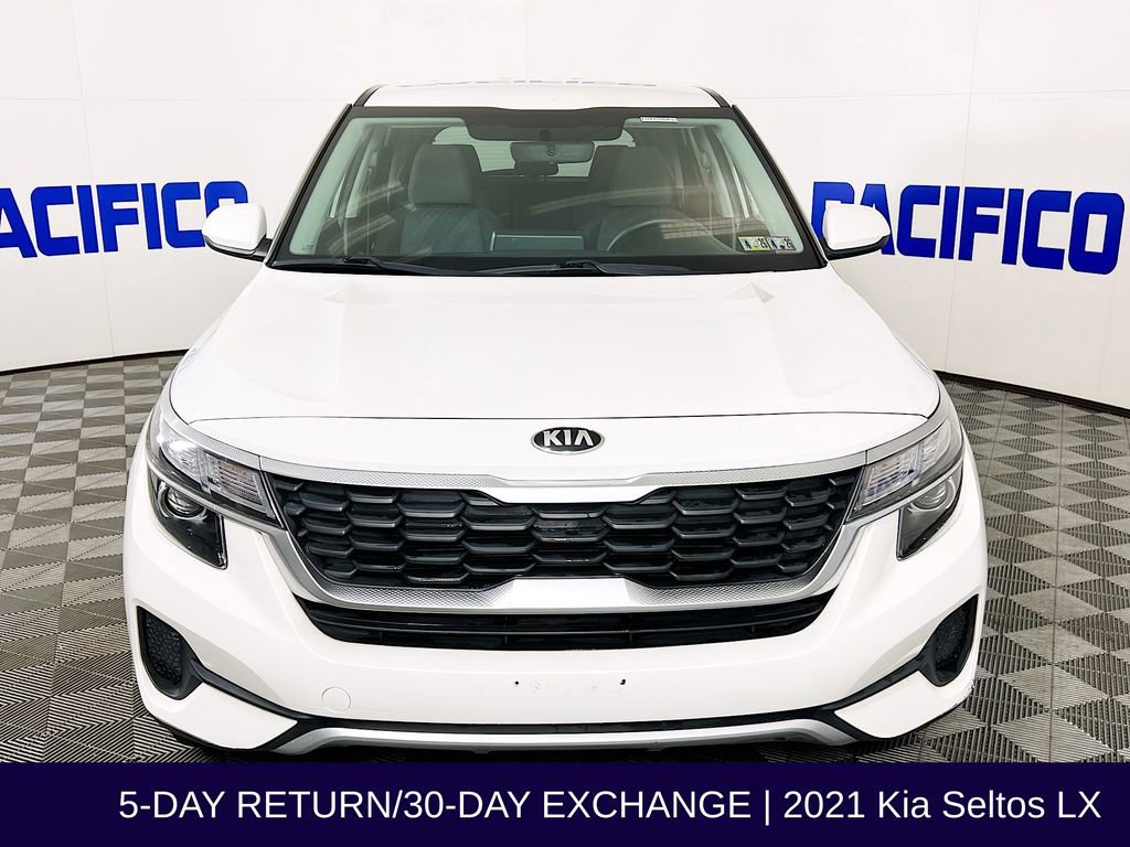 Used 2021 Kia Seltos LX image 3
