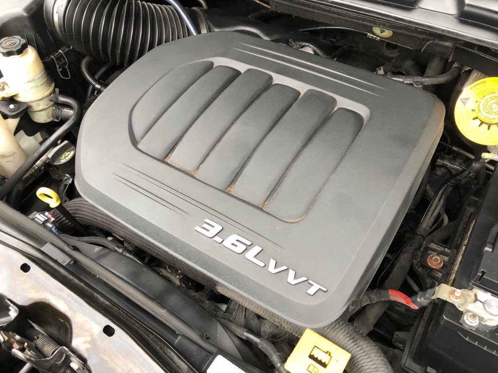 Used 2017 Dodge Grand Caravan SXT image 39