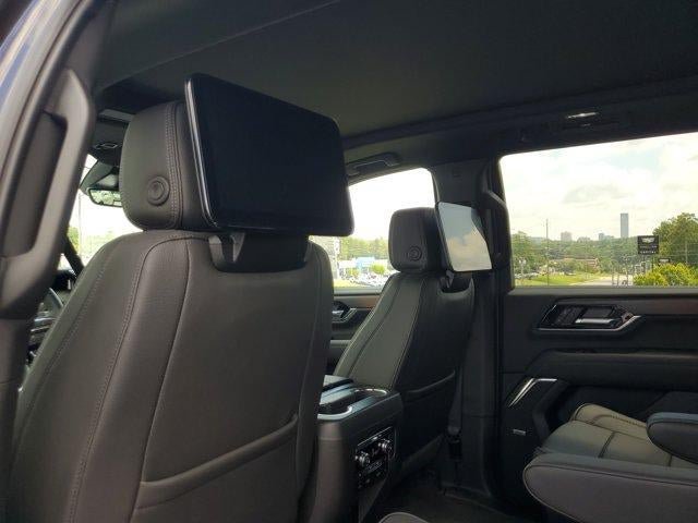 New 2026 GMC Yukon Denali w/ Advanced Technology Package RWD image 14