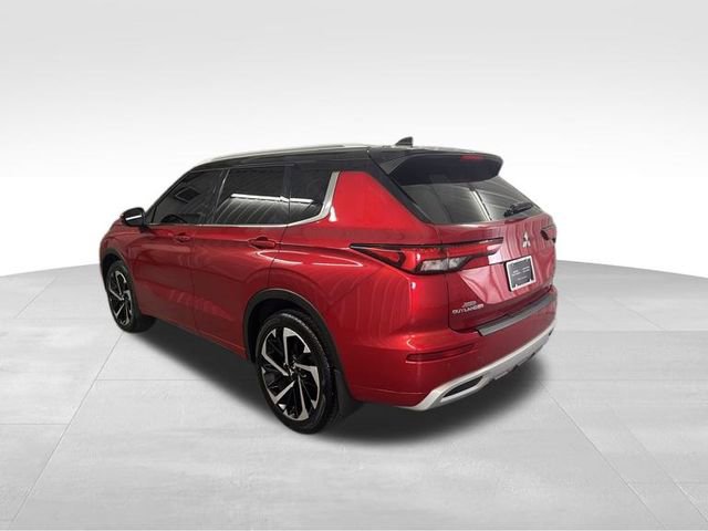 Used 2024 Mitsubishi Outlander SEL image 8