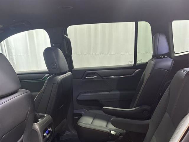 New 2025 GMC Acadia AT4 w/ Super Cruise Package image 13