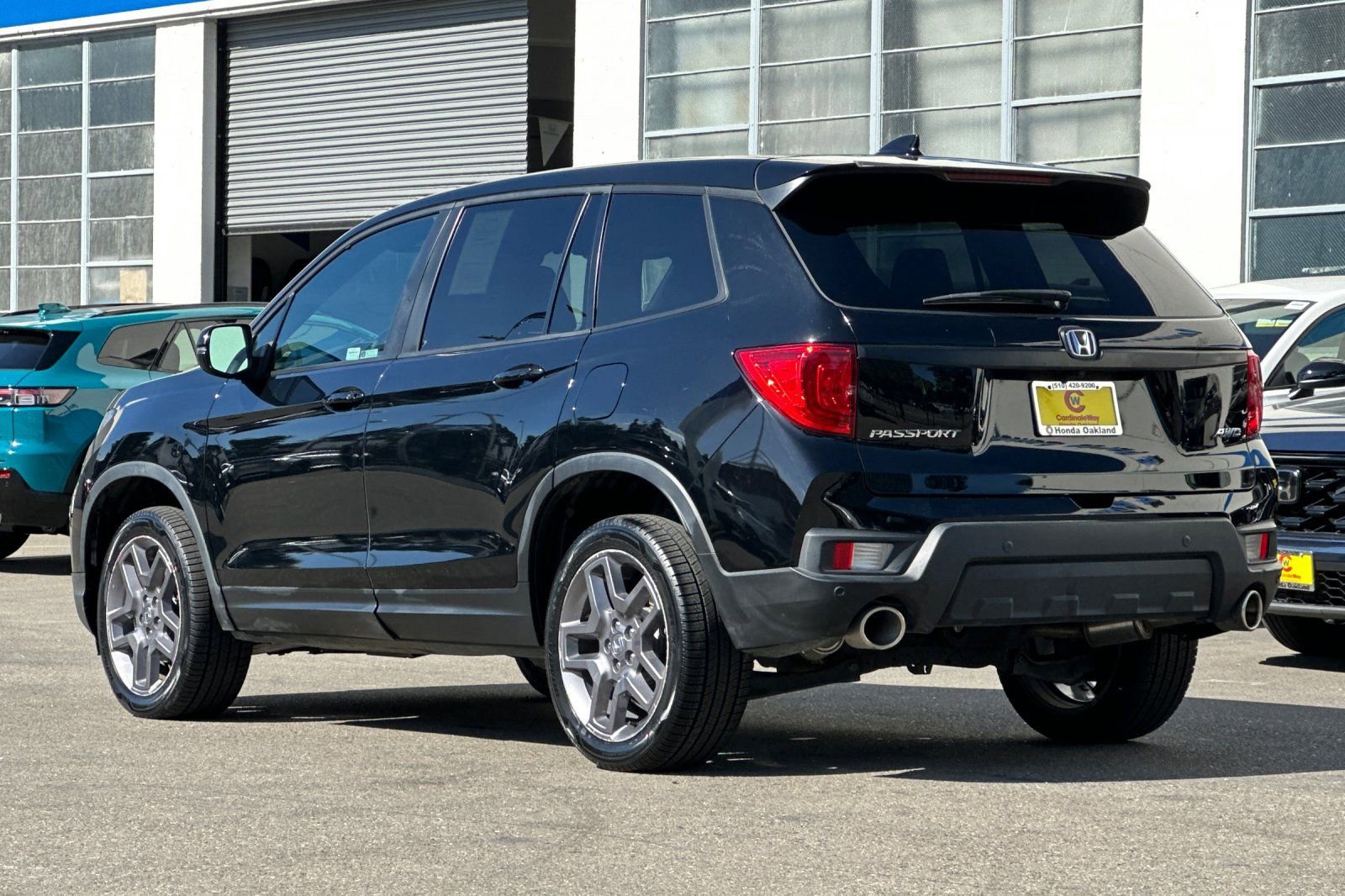 Used 2023 Honda Passport EX-L image 6