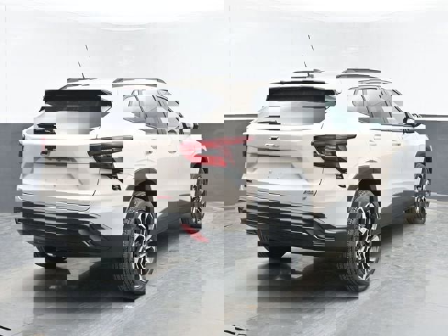 New 2026 Chevrolet Trax RS w/ Sunroof Package image 14