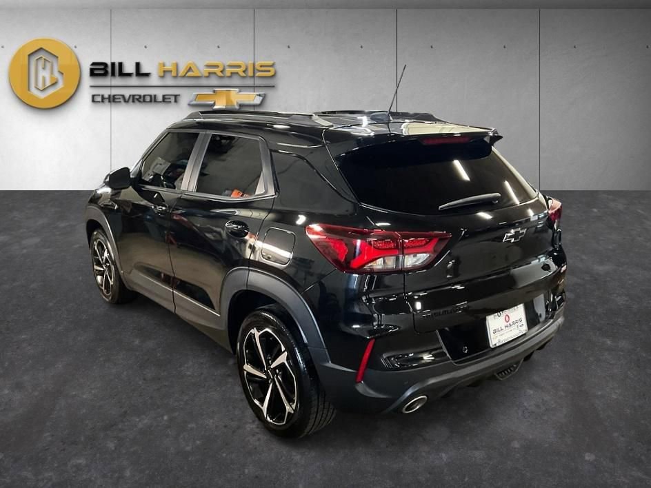Used 2022 Chevrolet TrailBlazer RS w/ Sun and Liftgate Package image 12