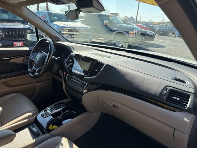 Used 2021 Honda Pilot Touring image 24