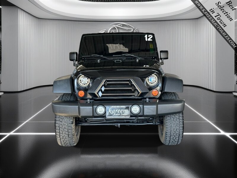Used 2012 Jeep Wrangler Unlimited Sport w/ PWR Convenience Group AWD/4WD image 2