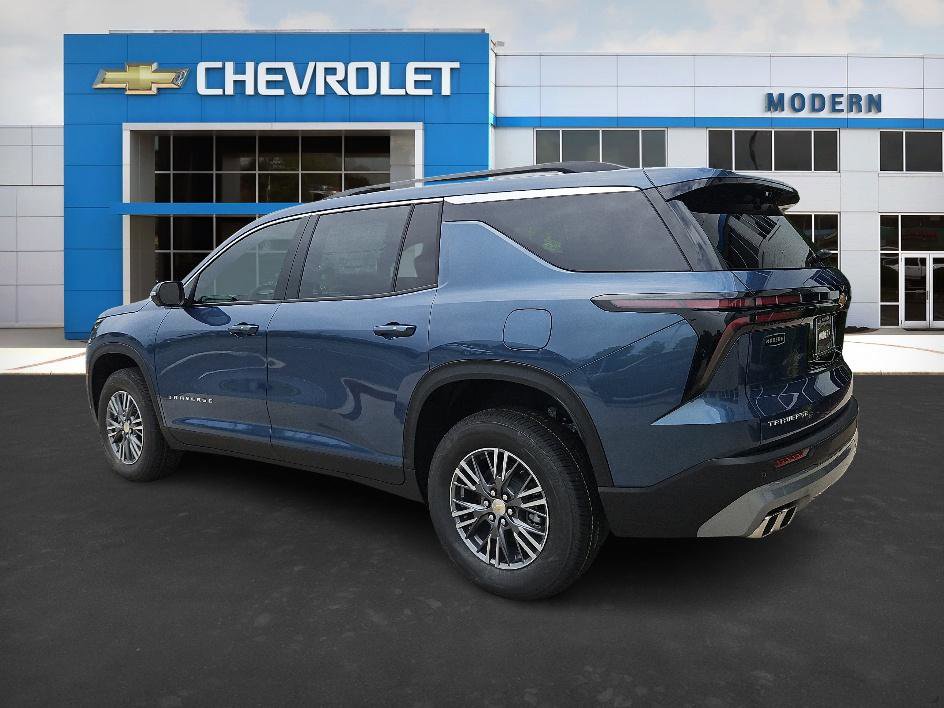 New 2026 Chevrolet Traverse LT w/ Driver Confidence Package image 3