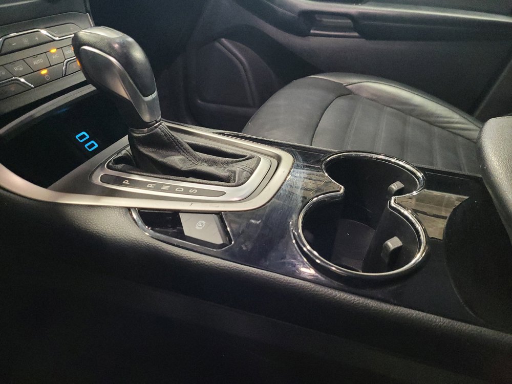 Used 2017 Ford Edge SEL w/ Equipment Group 201A AWD/4WD image 26