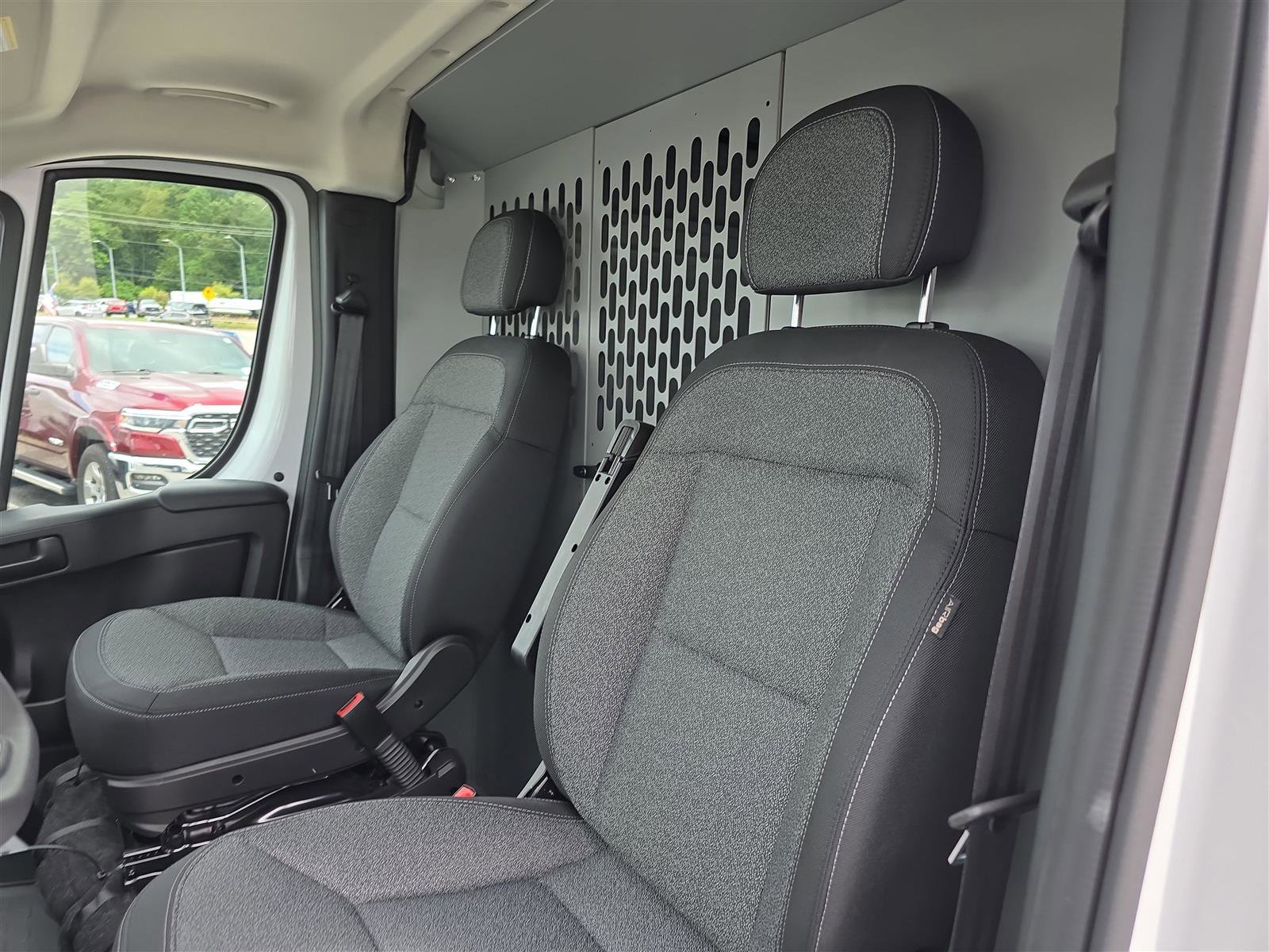 New 2025 RAM ProMaster 2500 w/ Power Group image 16