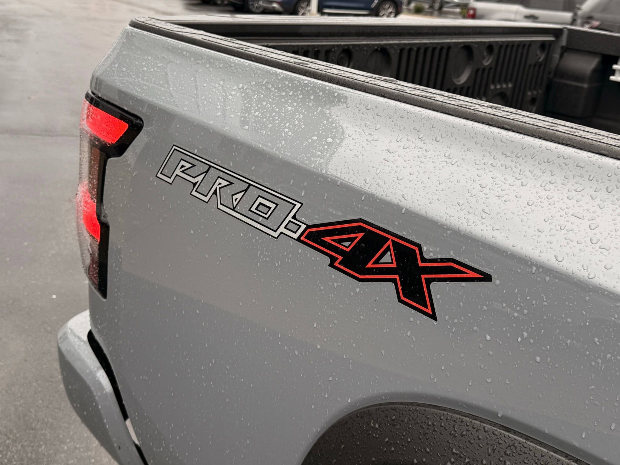 Used 2024 Nissan Frontier PRO-4X w/ Pro Premium Package image 14