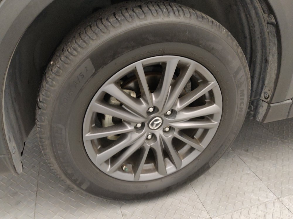 Used 2020 MAZDA CX-5 Touring FWD image 31