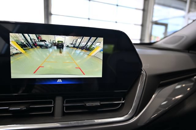 New 2026 Chevrolet Trax ACTIV w/ Driver Confidence Package FWD image 16