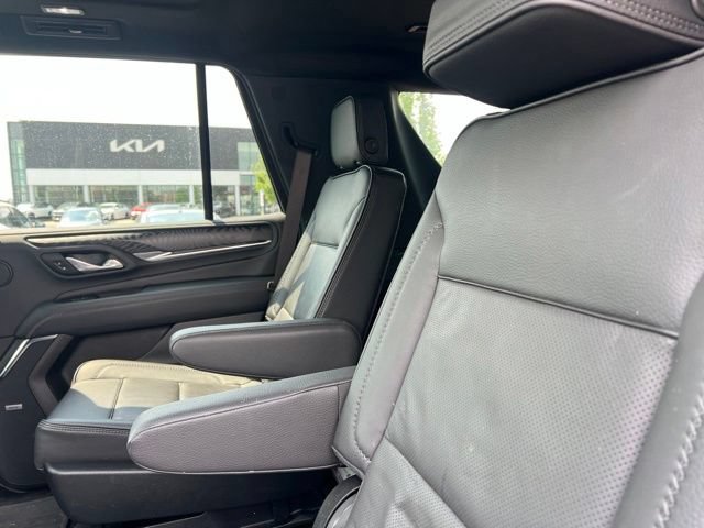 Used 2024 GMC Yukon Denali w/ LPO, Floor Liner Package AWD/4WD image 31