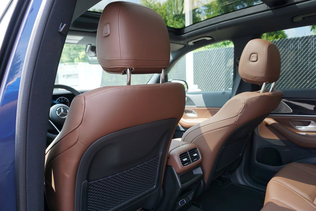 Certified 2025 Mercedes-Benz GLE 350 4MATIC image 50