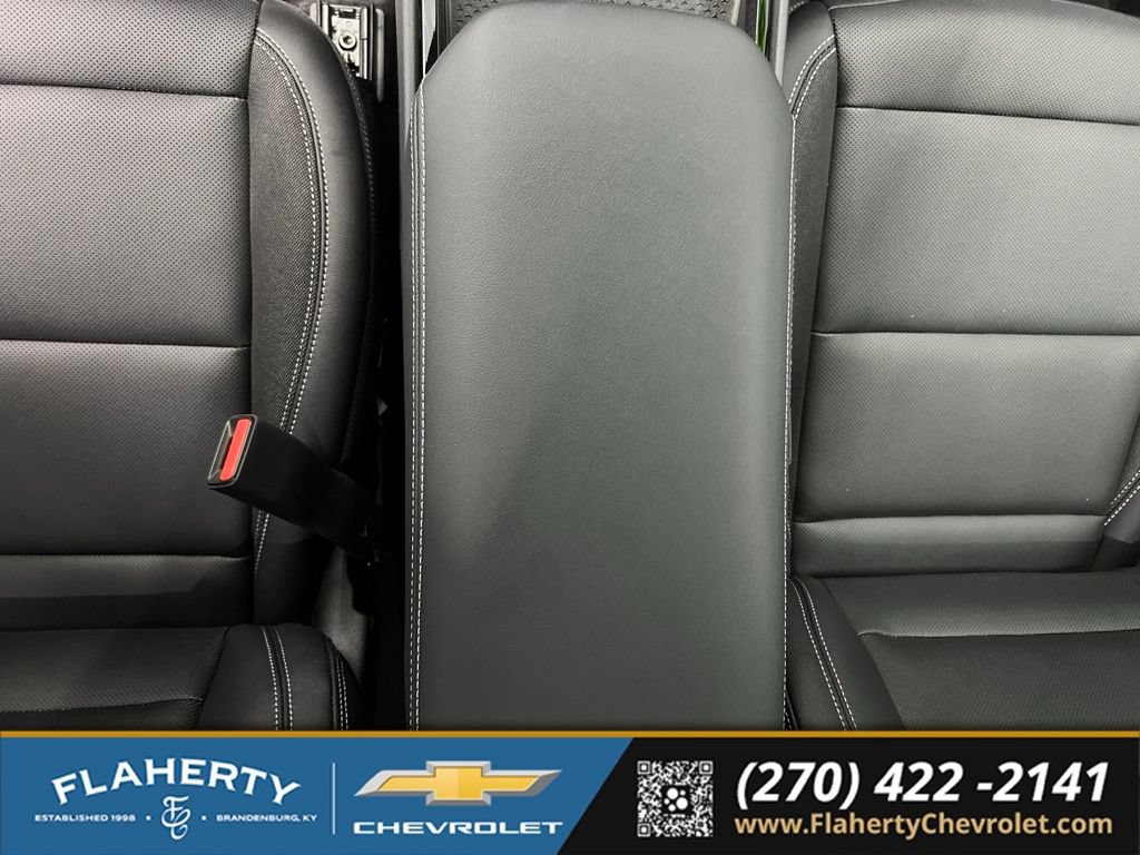 Used 2026 Chevrolet Blazer EV LT FWD image 32