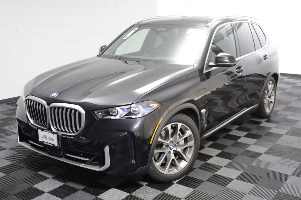 Used 2024 BMW X5 xDrive50e w/ Premium Package AWD/4WD image 2