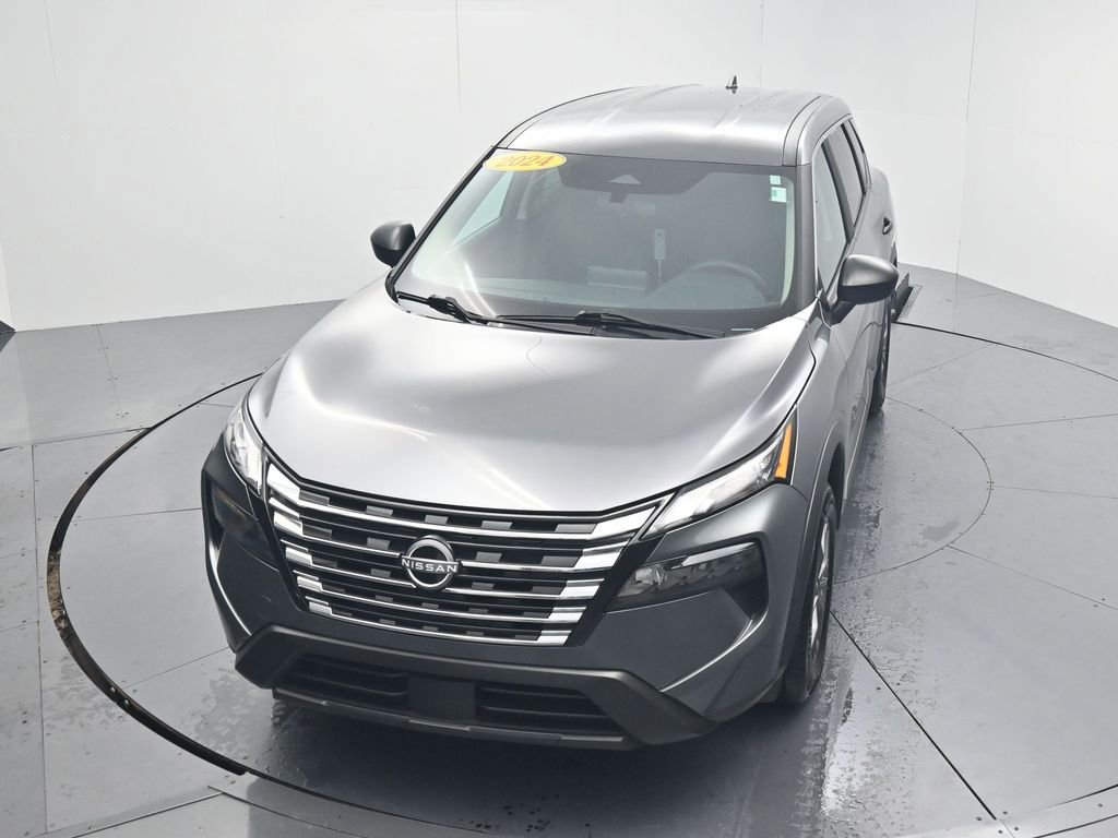 Used 2024 Nissan Rogue S FWD image 50