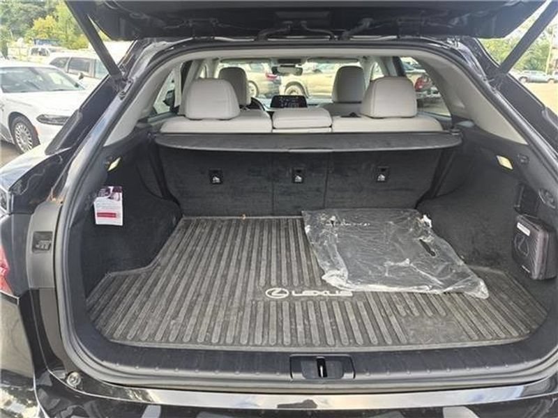 Used 2022 Lexus RX 450h AWD w/ Premium Package image 40