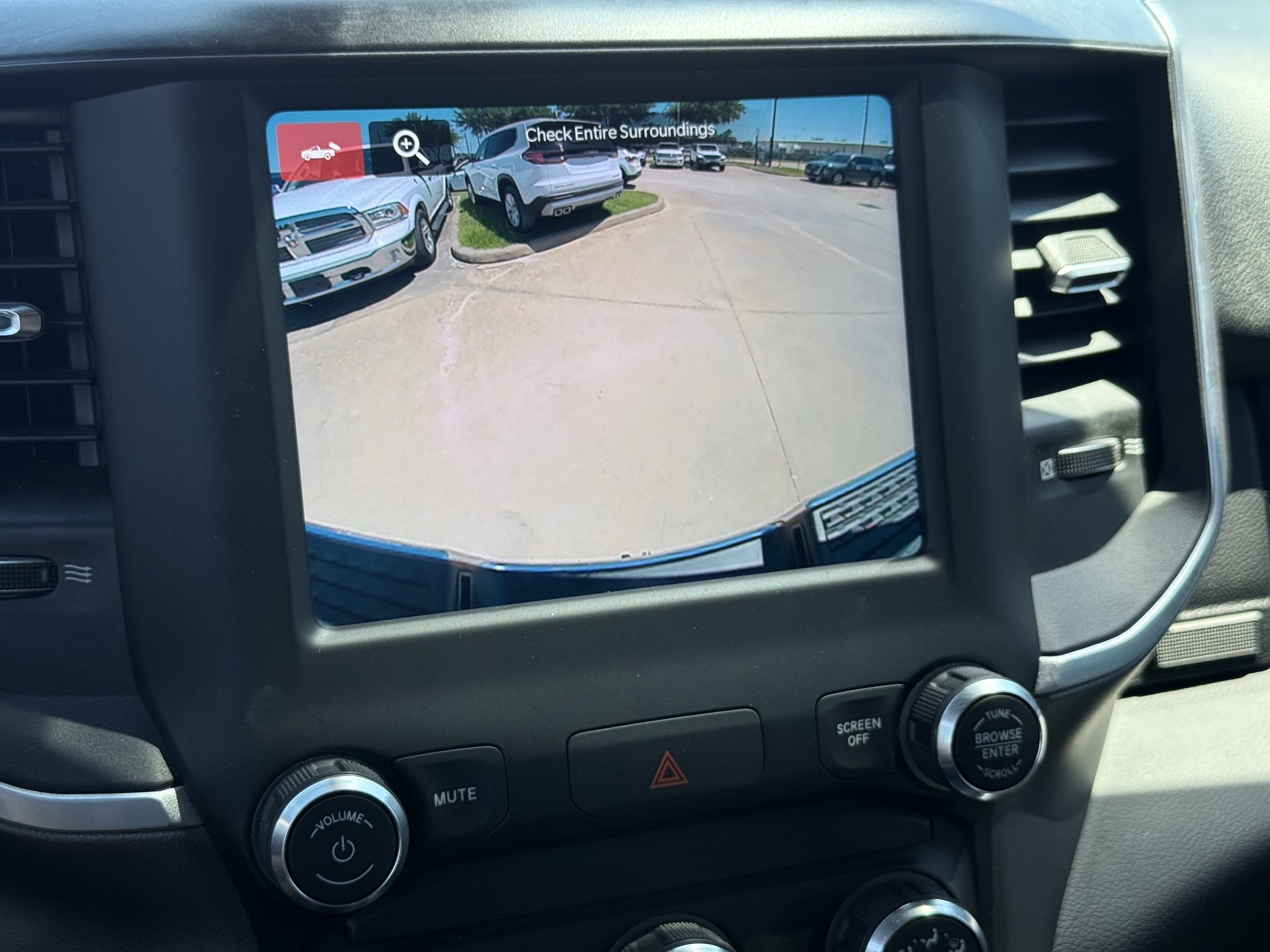 Used 2024 RAM 2500 Lone Star w/ Snow Chief Group AWD/4WD image 22