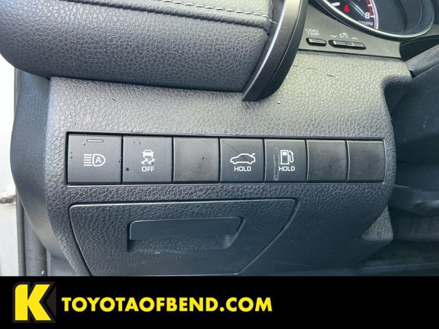 Used 2020 Toyota Camry SE image 24