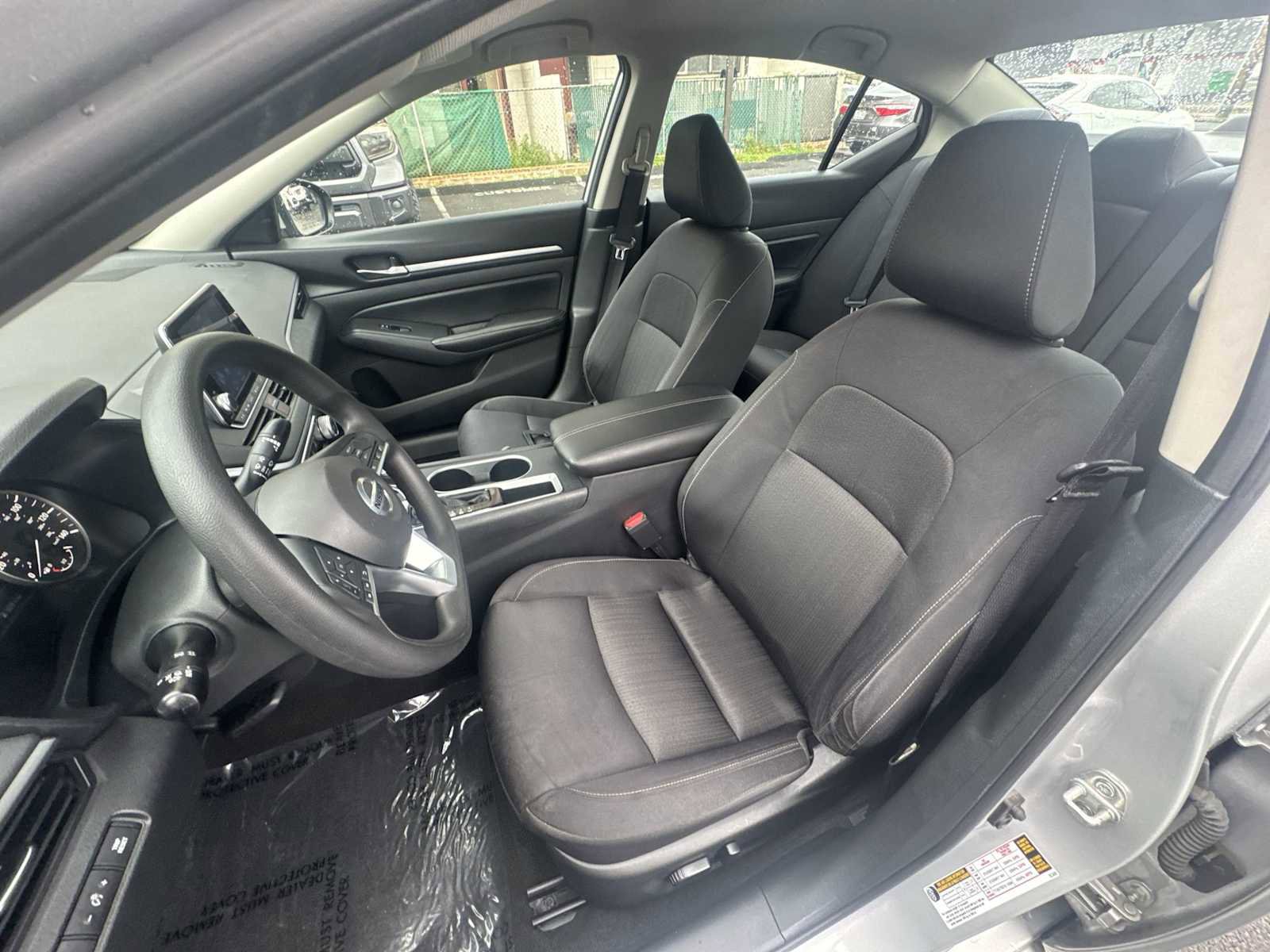 Used 2022 Nissan Altima 2.5 SV image 11