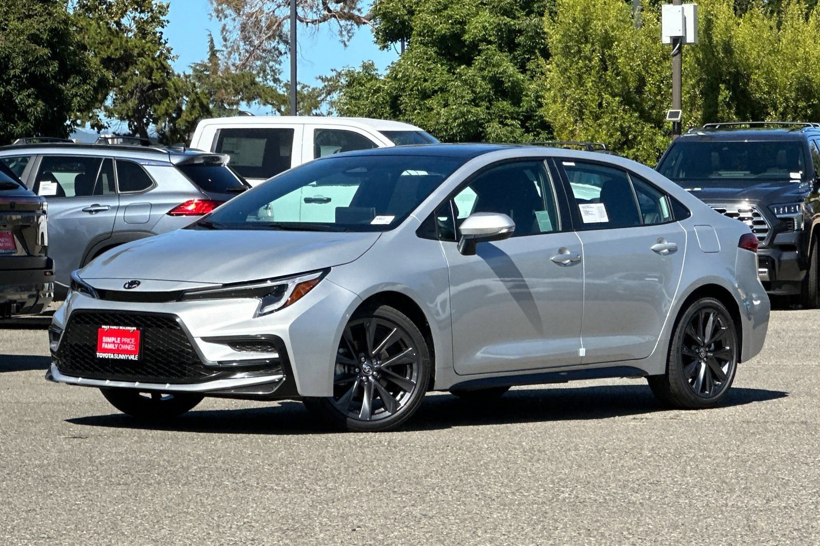 New 2026 Toyota Corolla XSE FWD video 2