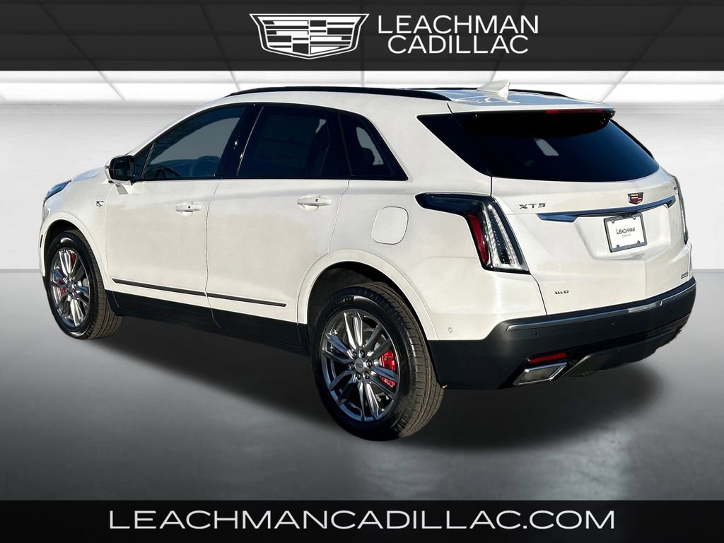 New 2026 Cadillac XT5 Sportv w/ LPO, Floor Liner Package image 6