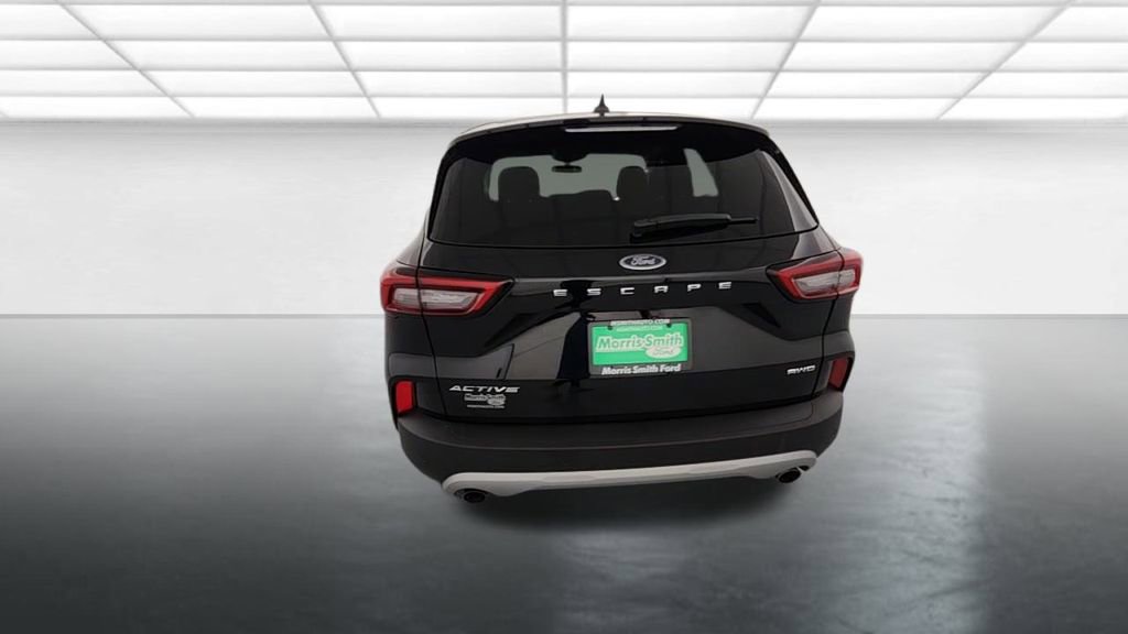 Used 2023 Ford Escape Active w/ Tech Pack #2 image 7
