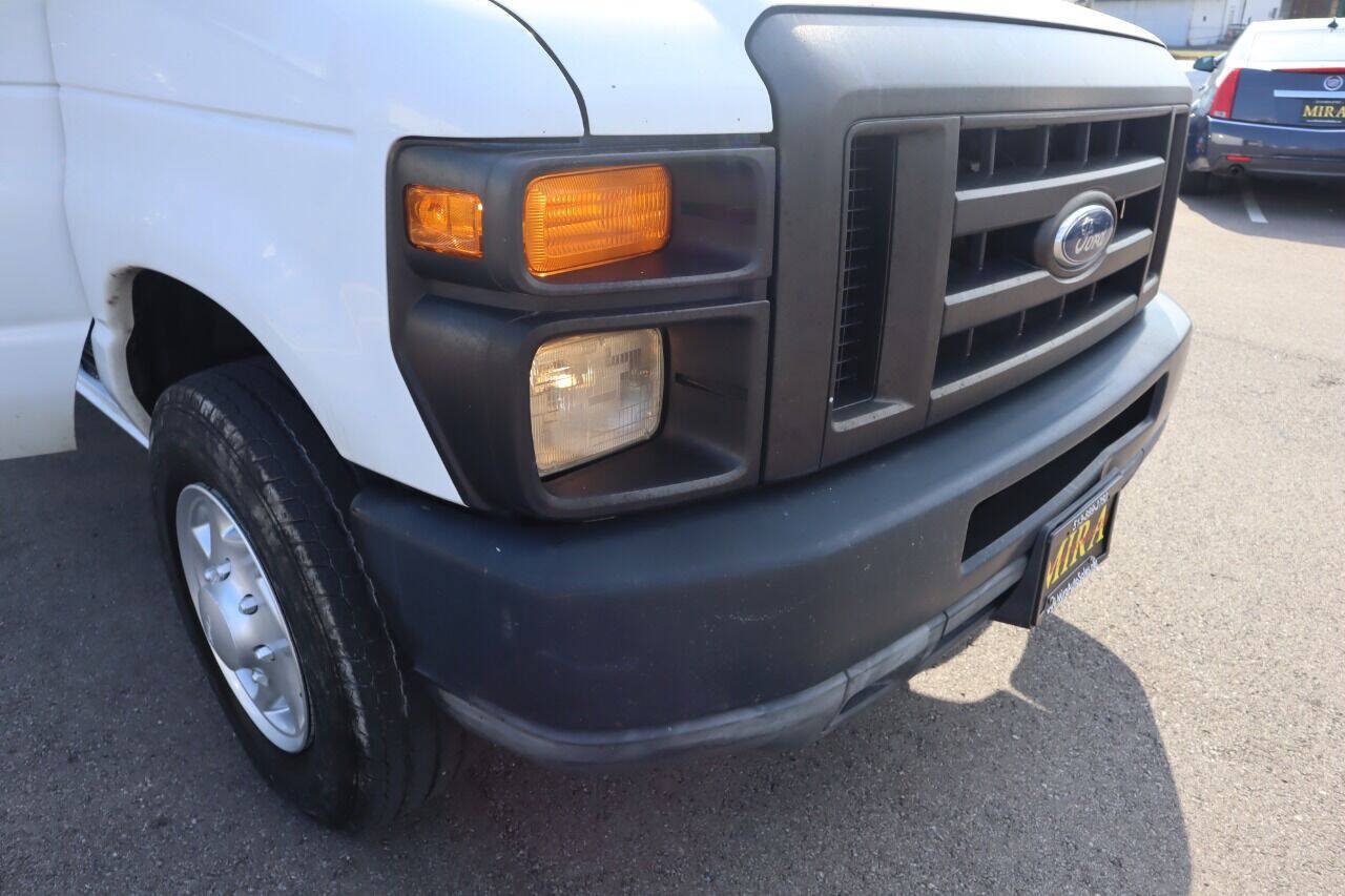 Used 2011 Ford E-250 and Econoline 250 w/ PWR Group RWD image 39