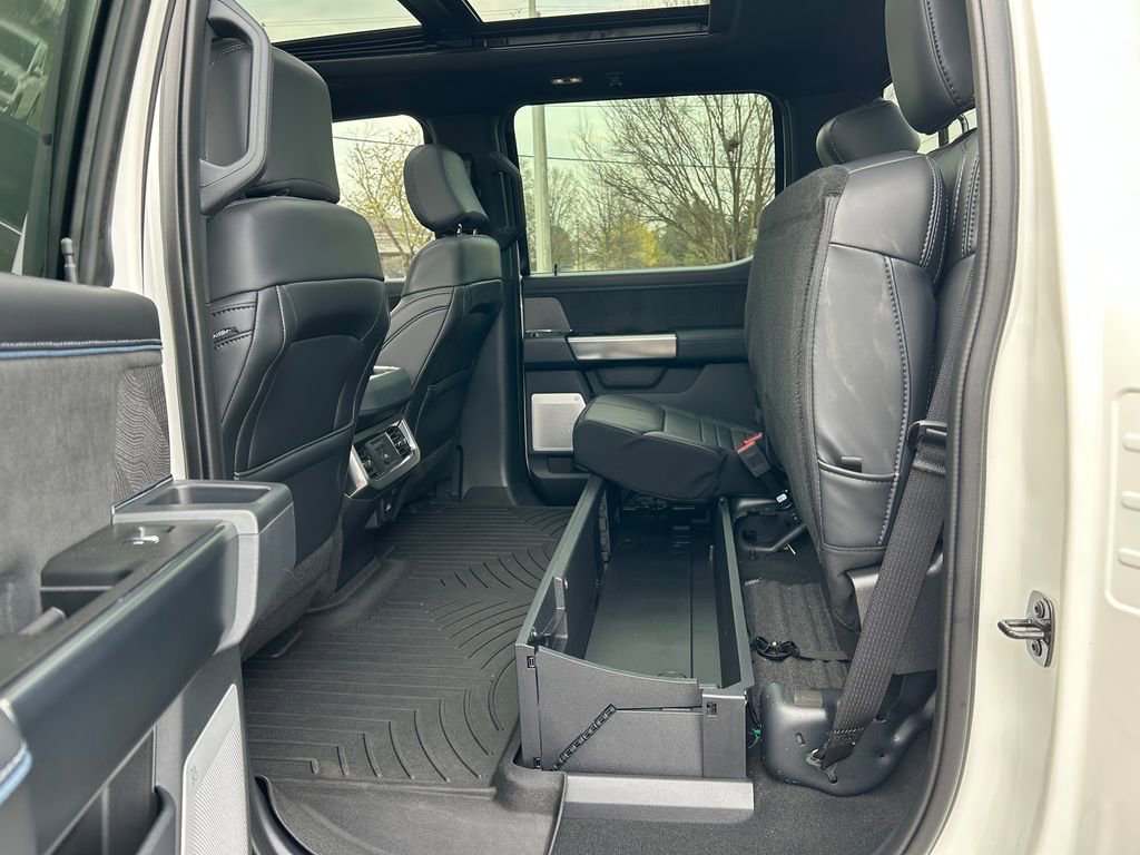 Used 2025 Ford F350 Platinum image 56