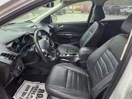 Used 2016 Ford Escape Titanium image 15