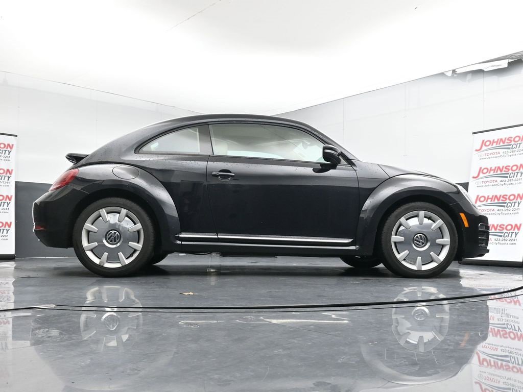 Used 2017 Volkswagen Beetle 1.8T SEL image 24