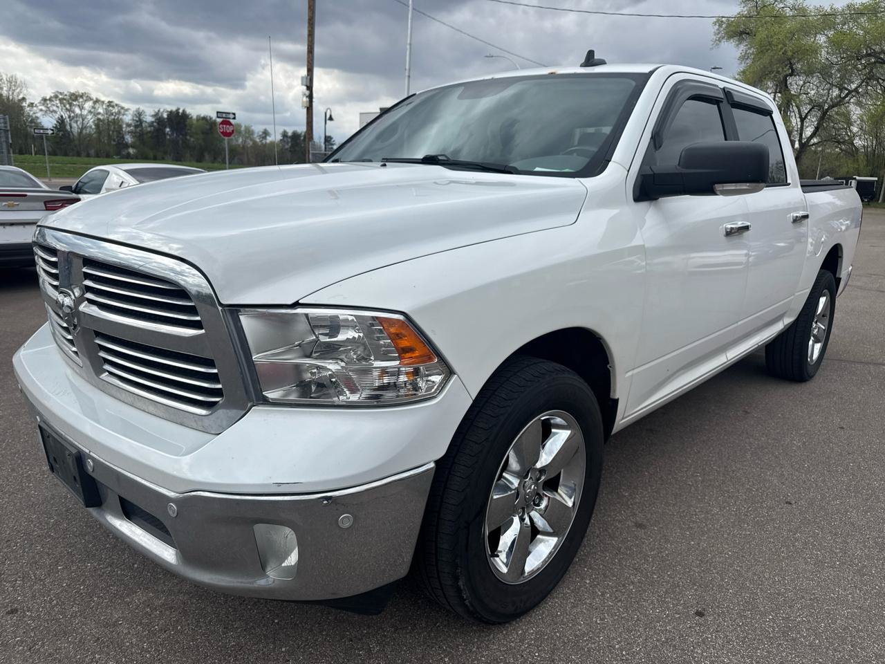 Used 2017 RAM 1500 Big Horn AWD/4WD image 3