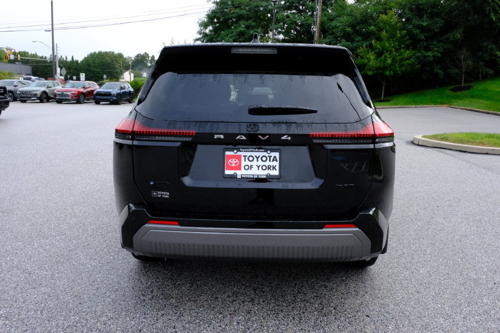 New 2026 Toyota RAV4 XSE AWD/4WD image 4