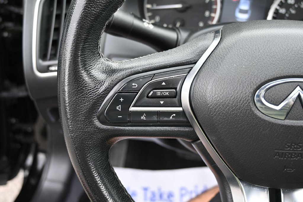 Used 2022 INFINITI Q50 Luxe w/ Cargo Package RWD image 18