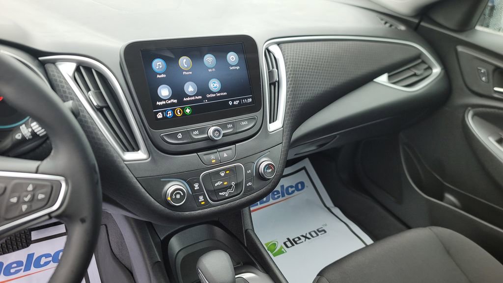 Used 2025 Chevrolet Malibu RS w/ LPO, Floor Liner Package image 21